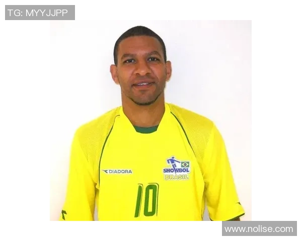 德贾明哈的传奇人生与对现代社会的深远影响探讨