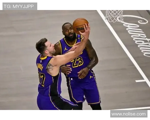 詹姆斯的到来，让湖人队重新焕发了生机