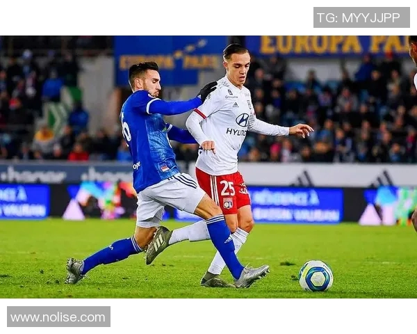 里昂与摩纳哥激战在即谁将赢得这场法甲巅峰对决