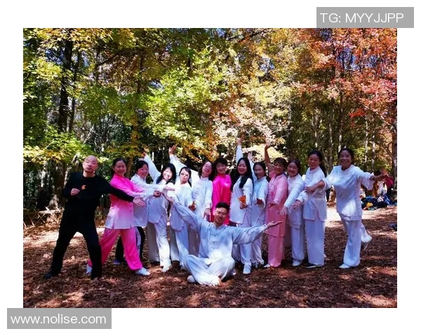 勇士与骑士激战正酣第三节精彩瞬间回顾与分析